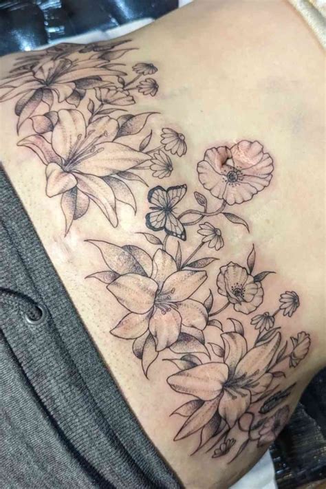 20 Brilliant Tummy Tuck Tattoos To Boost Your。